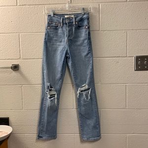 Levi’s Wedgie Straight Jeans
